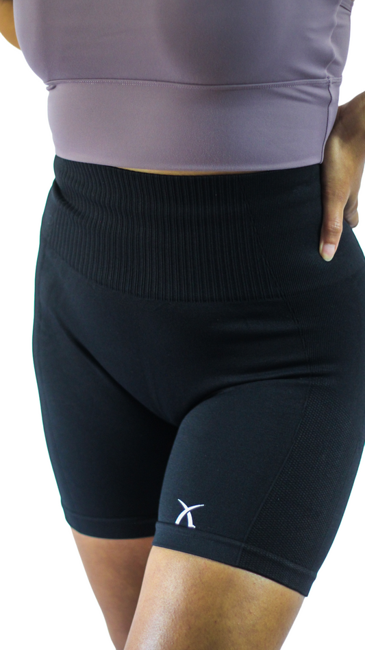 High Waisted Compression Shorts - Black